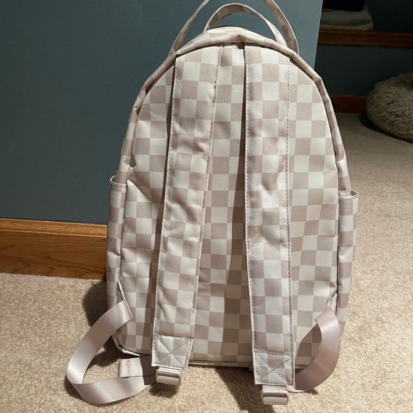 Checkered Cream Backpack - Picture 4 of 5
